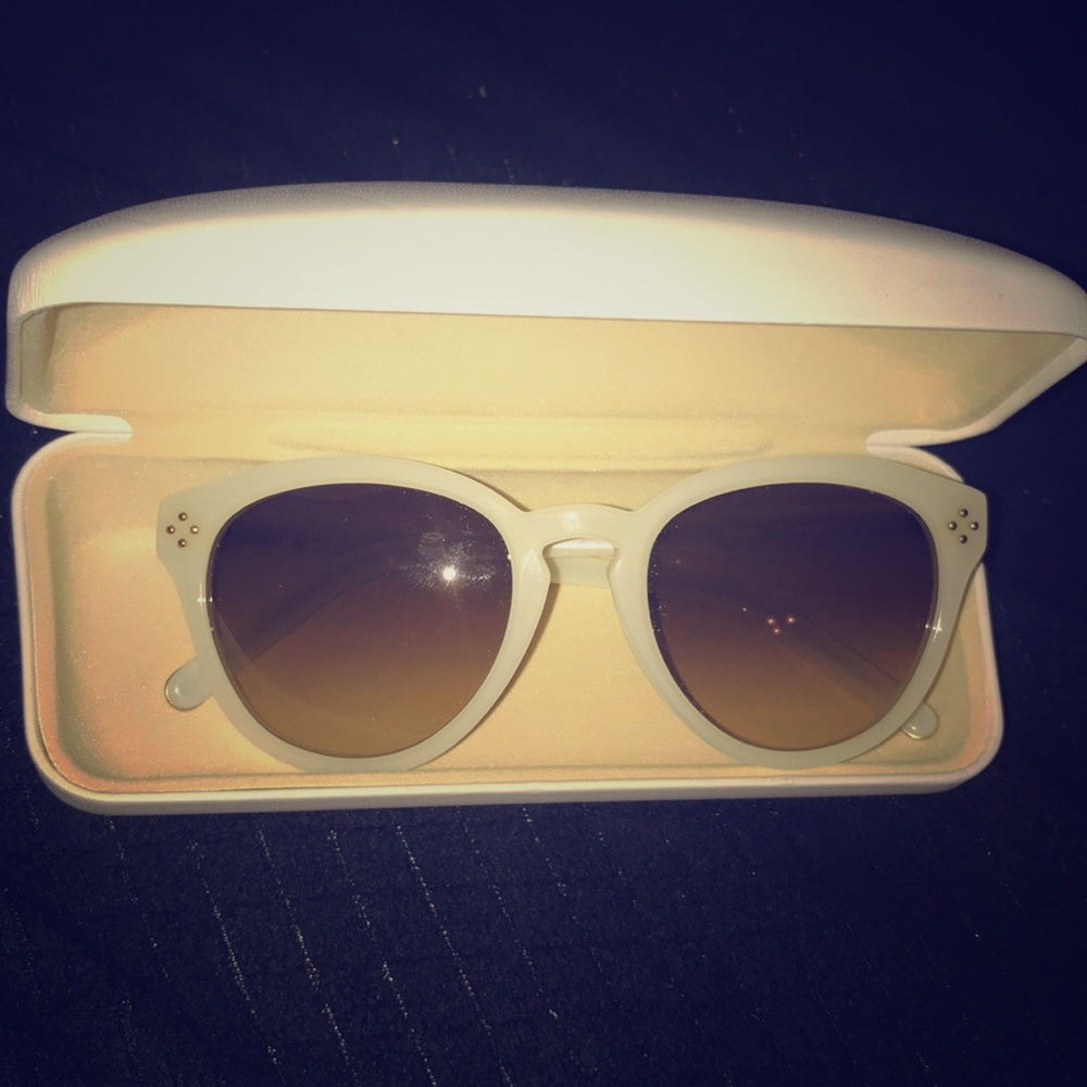 White Chloe glasses